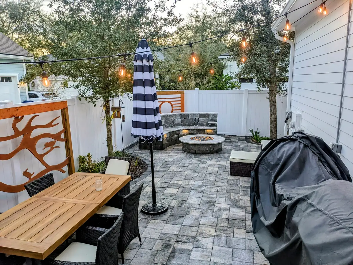 Natural stone steps and landscape walls in Amelia Island